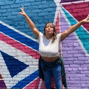 Meet your Posher, Taylor